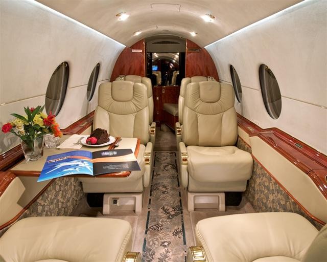 Hawker Beechcraft 400XP Performance Specs