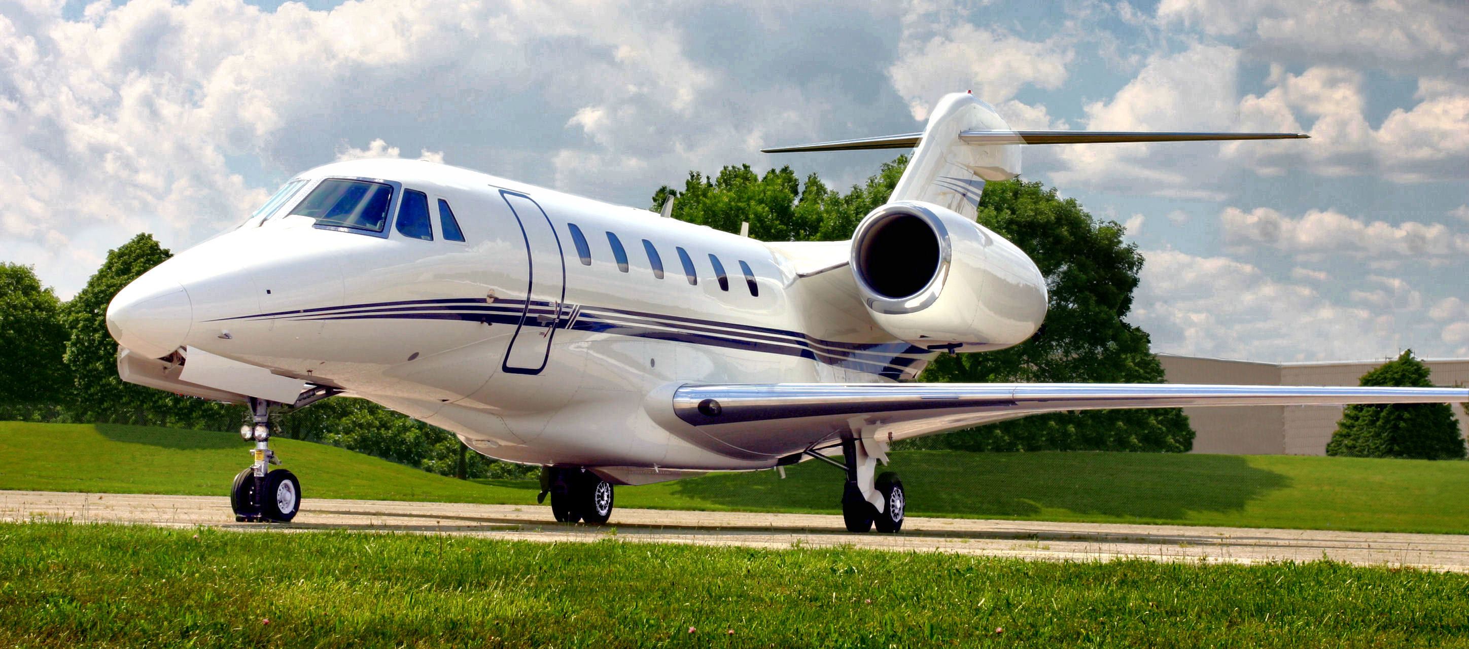 Cessna Maker Forecasts Lower Business Jet Sales in 2013